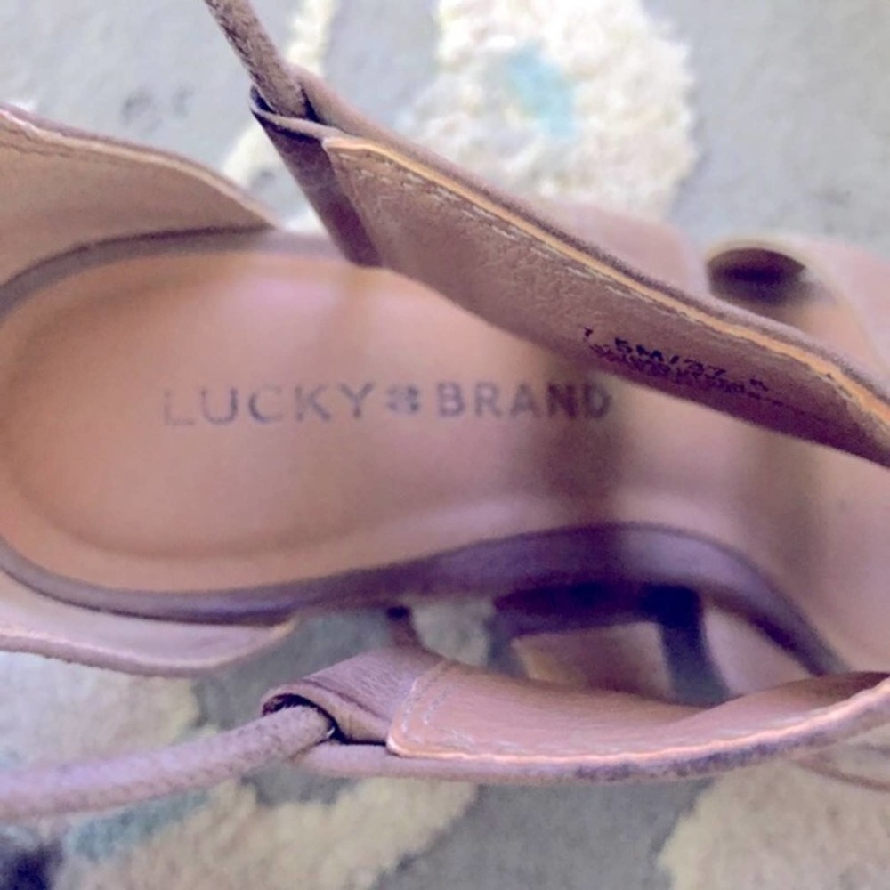 Lucky brand caged tan suede wedges US 7.5 - Picture 8 of 9